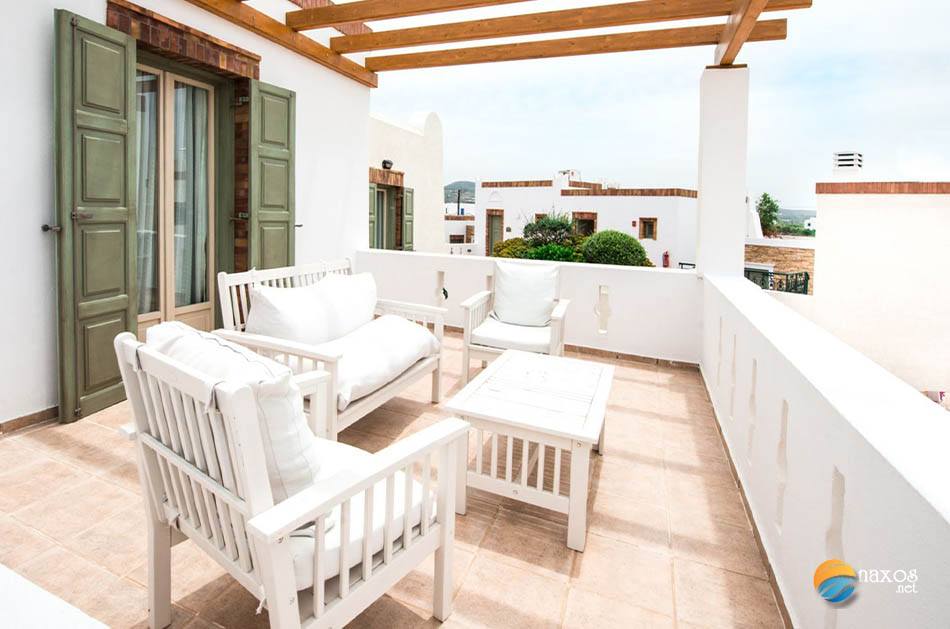 Porto Naxos Hotel, room veranda