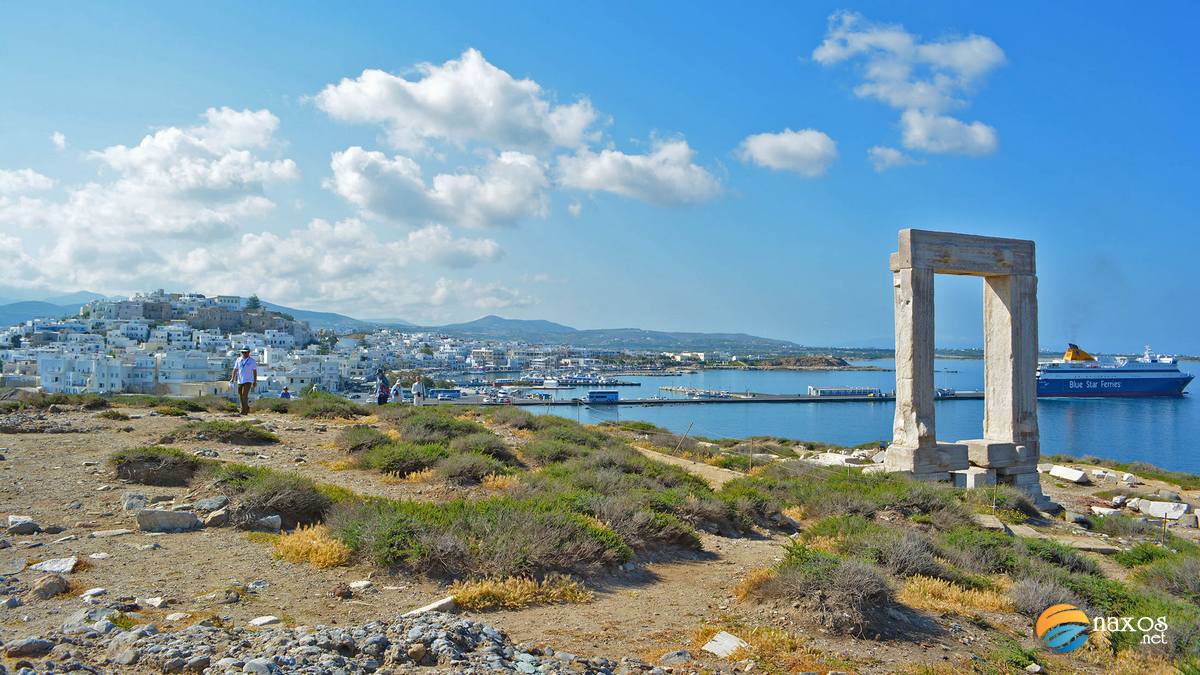 Portara of Naxos, the huge door at the entrance of the port