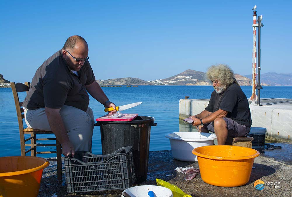Naxos taverns food preparation