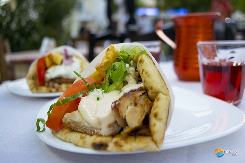 Taverns on Naxos offering souvlaki and meat