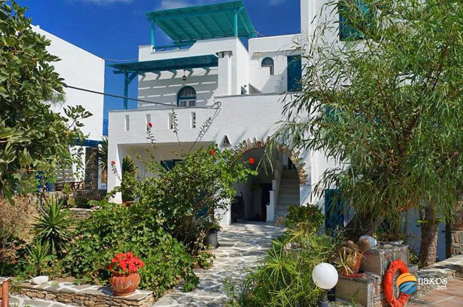 Ioanna Studios, Apartments, Naxos