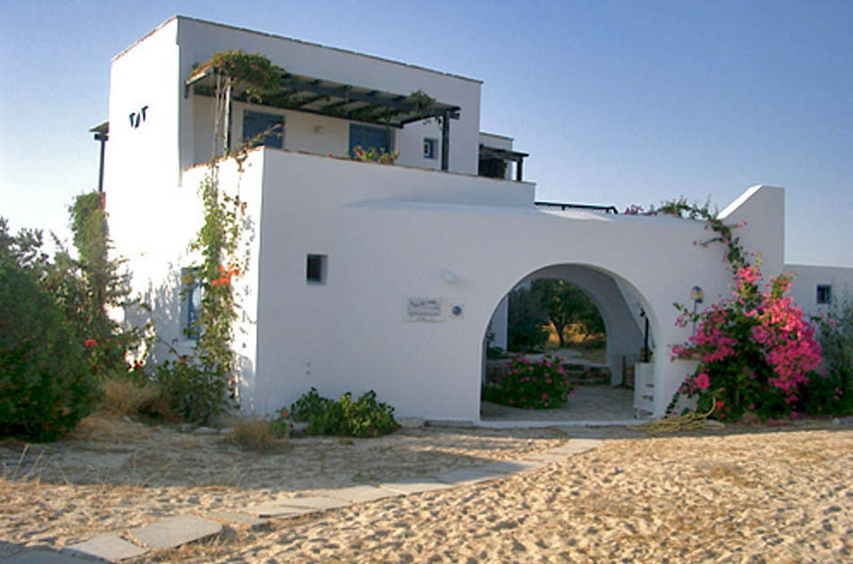 Escapeland Studios in Mikri Vigla, Naxos