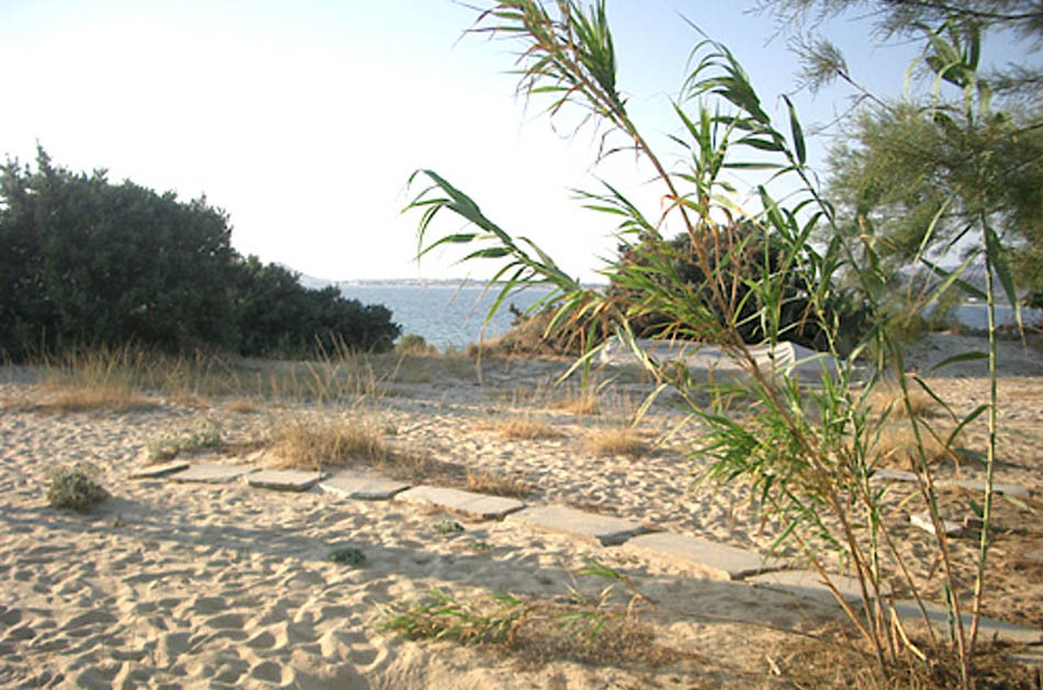 Escapeland Studios in Mikri Vigla, Naxos