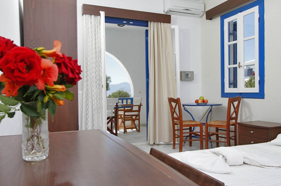 Stella Apartments, Plaka beach, Naxos Greece