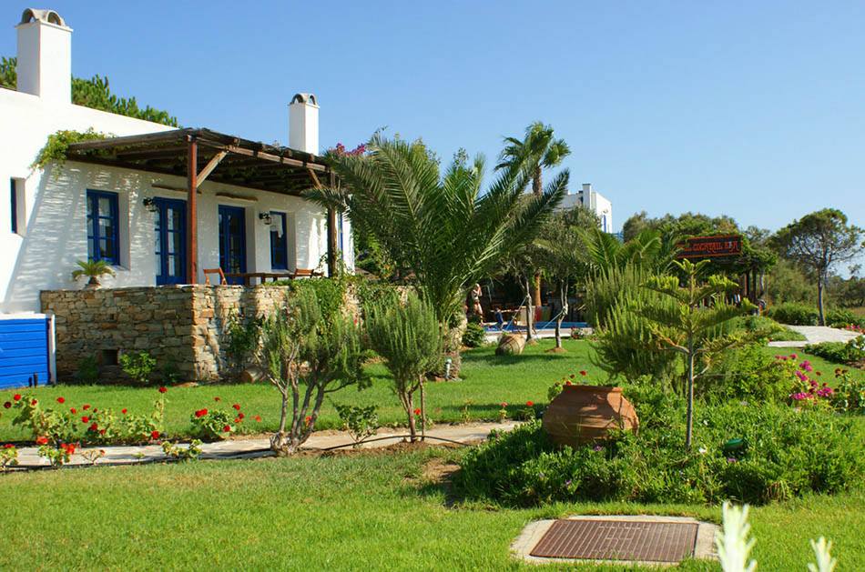 Alkyoni Beach Hotel, Naxos Greece