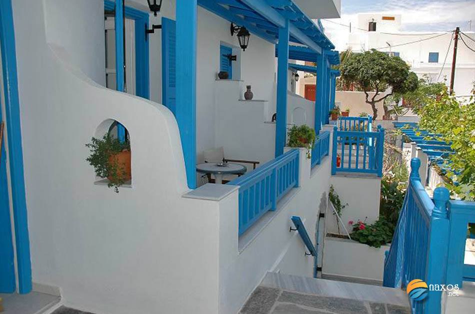 Side view of Anixis Hotel, Naxos