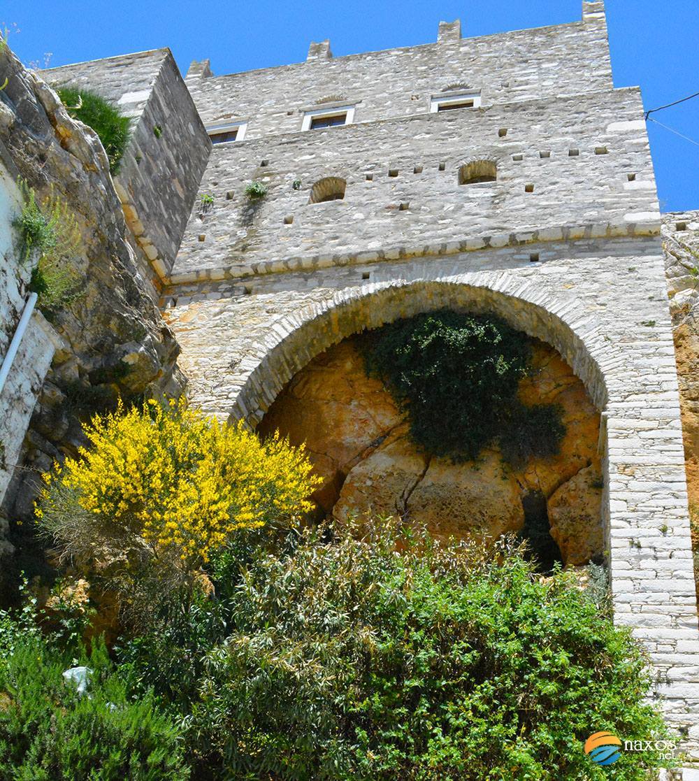 Zevgolis tower, Naxos