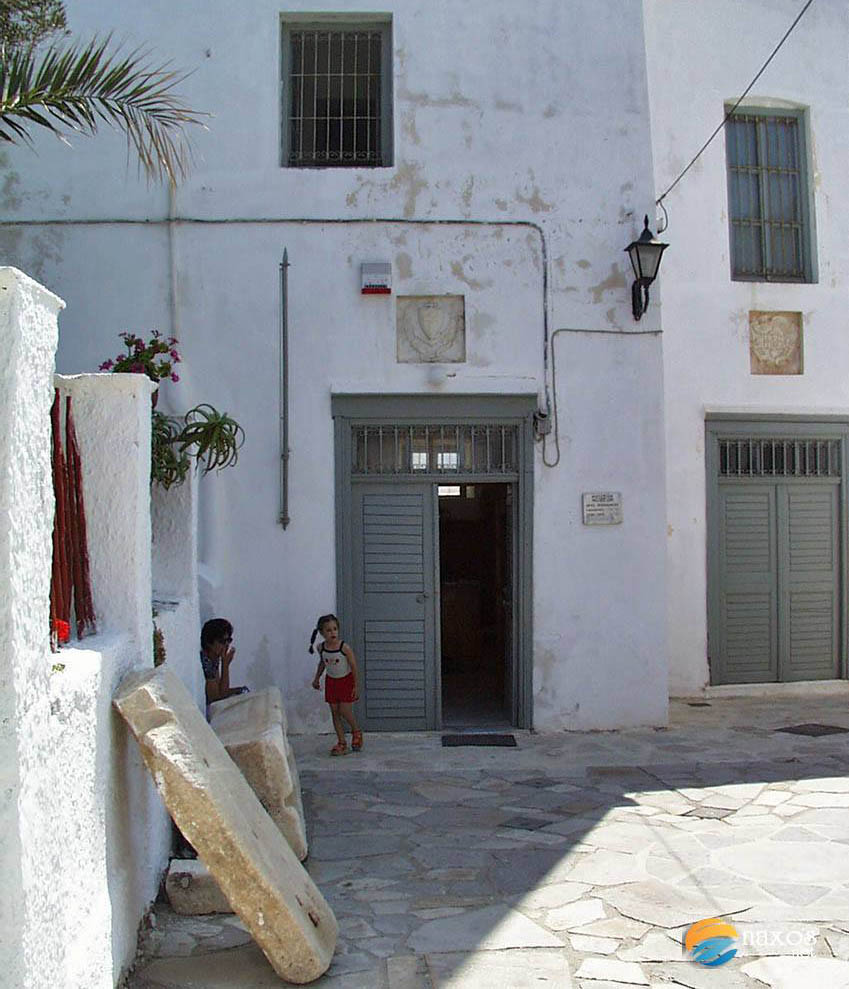 Samples of Naxos architecture throughout time