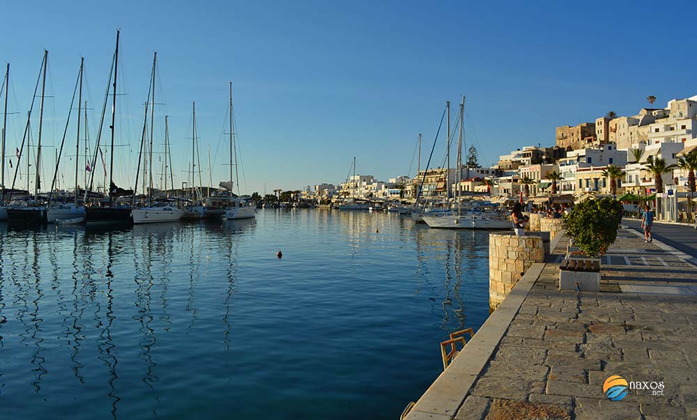 Naxos Town promenade
