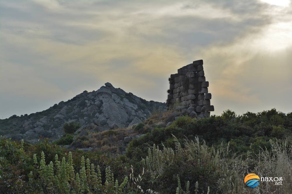 Plaka tower, Naxos
