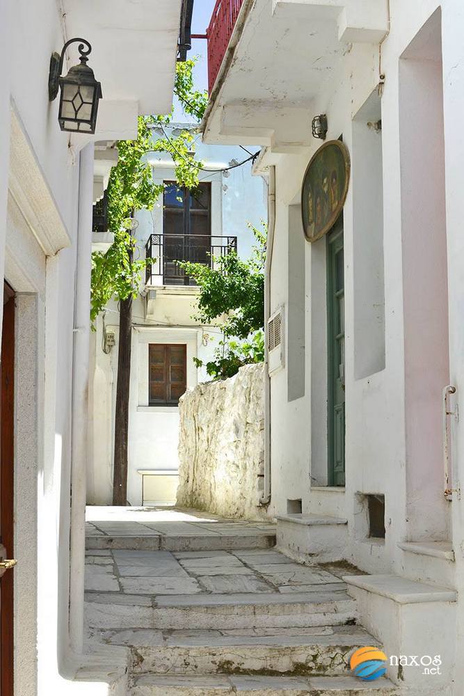 The alleys of Apeiranthos